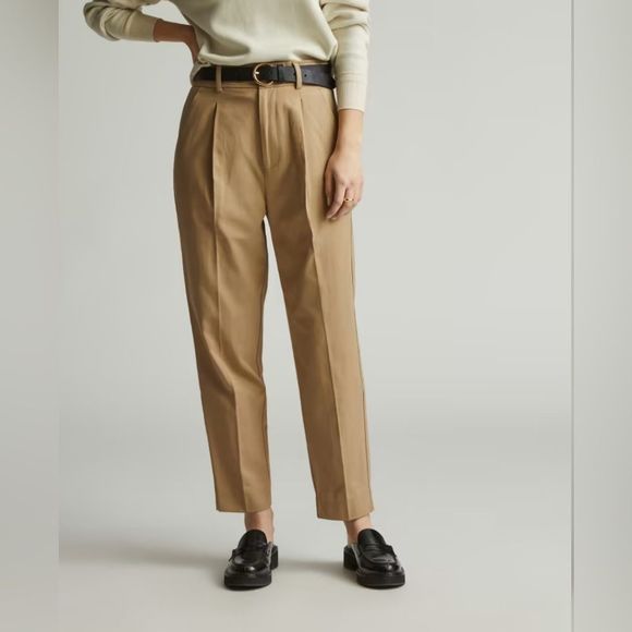 Everlane Pants - NWOT Everlane The TENCEL™ Way-High® Taper Pant in Ash Brown Size 0